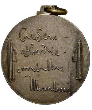 reverse: Medaglie Italiane - Ventennio Fascista. Medaglia per le Camicie nere s.data. Busto di Mussolini a sinistra. AE argentato (11,10 g - 29,5 mm). BB