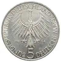 Reverse image