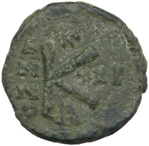 reverse: Heraclius (610-641) with Heraclius Constantine.. AE Half follis, Constantinople mint