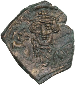 obverse: Constans II (641-668).. AE Follis. Syracuse mint. Struck 641-647 AD