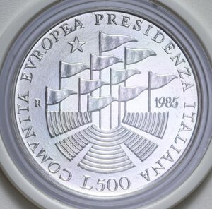 reverse: 500 LIRE 1985 PRESIDENZA ITALIANA UE AG. 11 GR. IN CONFEZIONE FDC