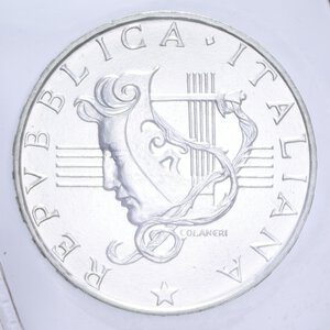 obverse: 500 LIRE 1985 ANNO DELLA MUSICA AG. 11 GR. IN ASTUCCIO FDC