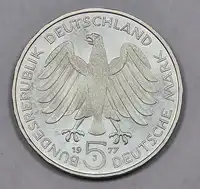 img-0
