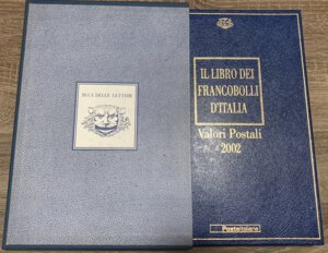 obverse: Il Libro dei Francobolli d Italia - Valori Postali 2002. Completo di tutti i francobolli con valore facciale complessivo superiore ai 55€, in ottime condizioni