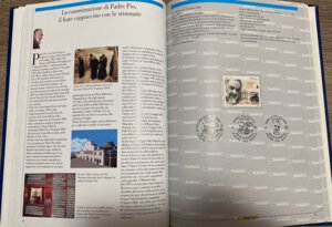 reverse: Il Libro dei Francobolli d Italia - Valori Postali 2002. Completo di tutti i francobolli con valore facciale complessivo superiore ai 55€, in ottime condizioni
