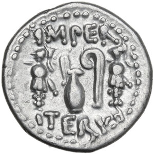 reverse: L. Sulla. AR Denarius, mint moving with Sulla, 84-83 BC