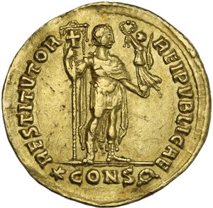 reverse: Valentinian I (364-375).. AV Solidus. Constantinople mint, 367-375 AD