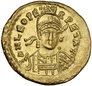 obverse: Leo I (457-474).. AV Solidus, Constantinople mint. 3rd officina. Struck 462 or 466 AD
