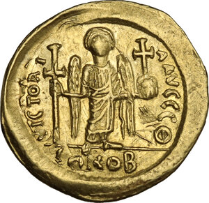 reverse: Justin I and Justinian I  (4 April-1 August 527). AV Solidus. Constantinople mint
