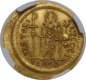 reverse: Justinian I (527-565).. AV Solidus. Sicilian mint, 552-565 AD