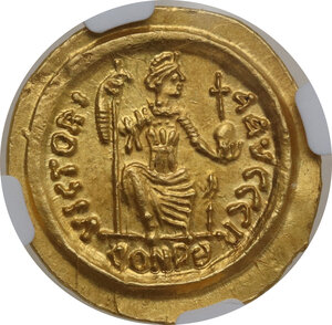 reverse: Justin II (565-578).. AV Solidus. Ravenna mint