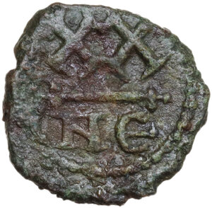reverse: Constantine IV, Pogonatus (668-685).. AE Half Follis, Neapolis mint