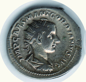 obverse: GORDIANO III - Antoniniano
