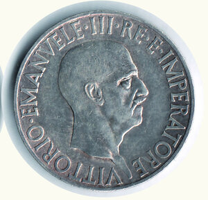 reverse: VITTORIO EMANUELE III - 10 Lire 1936 - Impero.