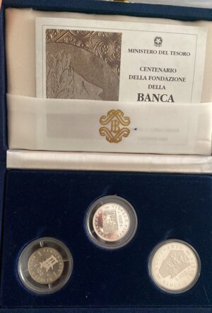 obverse: Repubblica Italiana. Trittico 