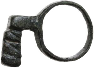 obverse: ROMAN BRONZE KEY-RING  Roman Period, c. 1st - 3rd century AD.  Bronze key-ring.  Dimensions: 30 x 20 mm.  Inner size: 18 mm