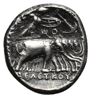 reverse: SELEUKID KINGS OF SYRIA. Seleukos I Nikator, 312-281 BC. Drachm (Silver, 17.00 mm, 4.01 g) Seleukeia on the Tigris II, circa 296/5-281 BC. Laureate and bearded head of Zeus right. Rev. [ΒΑΣΙΛΕΩΣ] around to left ΣΕΛΕΥΚΟΥ in exergue. Athena draped, brandishing spear with bent arm in the right hand and holding shield in the left hand, advancing right on quadriga of elephants with horns on heads and raised trunks, monogram and Θ above them, anchor to left on outer top right side. HGC 9, 32a; SC 133.11. Toned. Abrasion on reverse and deposits, otherwise, Very Fine.
From a European collection formed prior to 2005.

