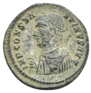 obverse: Constantinus I, 306-337. Follis (Bronze, 19.91 mm, 3.18 g) Heraclea, 317. IMP CONSTANTINVS AVG Laureate, draped and cuirassed bust left, holding mappa in the right hand and globe with scepter on the left shoulder. Rev. PROVIDEN TIAE AVGG Camp gate with six layers, three turrets and no door, MHTB in exergue. RIC VII, 16; Cohen 459. Nearly Very Fine. 

