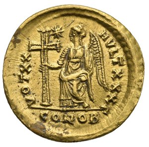 reverse: Theodosius II, 402-450. Solidus (Gold, 21,82 mm, 4,33 g), Constantinopolis, 420-422. D N THEODO-SIVS P F AVG Helmeted and cuirassed bust of Theodosius II facing, wearing pearl diadem and holding a spear with his right hand and a shield, decorated with a cavalryman riding over a fallen enemy, over left shoulder. Rev. VOT XX MVLT XXXX I / CONOB Victory standing front, head to left, holding long jeweled cross with her right hand; to left, star. Depeyrot 74/2; RIC 219. About Extremely Fine.