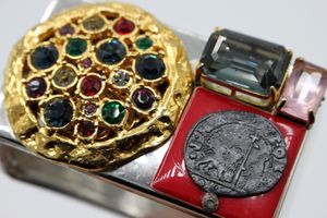 Reverse image