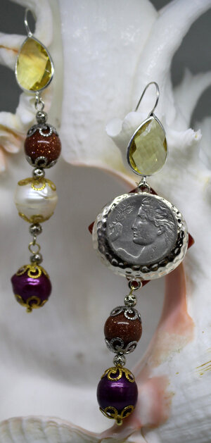 obverse: ORECCHINI perle scaramazze naturali, pietra del Sole . 20 lire 1921