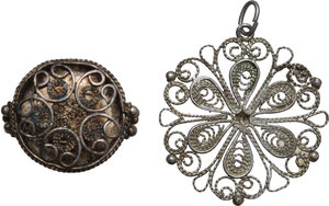 reverse: ANTIQUE SILVER PARURE  Bulgarian craftmanship, c. 19th-20th century AD.  Lot consisting of silver filigree ring and pendant, Bulgarian craftsmanship.  Dimensions: 24x22 and 31x29 mm.  Inner size: 16 mm