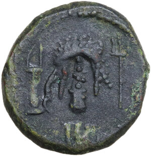 reverse: Kings of Bosporos.  Mithradates III (39-45).. AE 12 Nummi