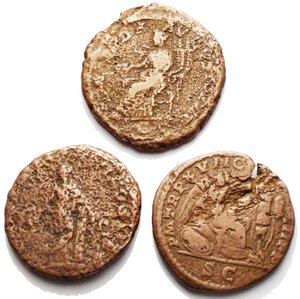 reverse: Impero Romano. Orbiana, Macrino, Settimio Severo. Lotto di 3 medi bronzi