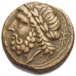 obverse: Apulia Arpi (Circa 325-250 a.C.) AE 22,03 mm. D/ testa di Zeus a sinistra. R/ Cinghiale a destra, sopra lancia. 6.9 gr. HN Italy 642. BB+/BB