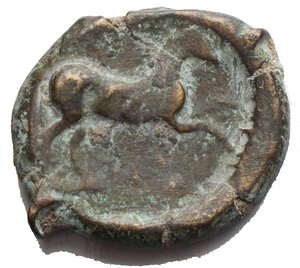 reverse: Apulia Arpi (Circa 275-250 a.C.) AE 21.9 mm. D/ Toro cozzante a destra. R/ Cavallo al galoppo a destra. 8.2 gr. HN Italy 645. BB+