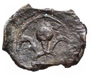 reverse: Central Italy, uncertain mint Æ20. 1st century BC. Bearded head of Vulcan right, wearing wreathed pileus, P CAIO behind / Ring from which are suspended two strigils and an aryballos. Cf. C. Stannard, Iconographic parallels between the local coinages of central Italy and Baetica in the first century BC, 1996, 39. 6.90g, 20mm, 7h.  Very Fine. Very Rare.
