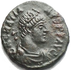 obverse: Gratian. AD 367-383. Æ (13,5 mm. 1,46g) Pearl-diademed draped and cuirassed bust right r/ VOT / XX / MVLT / XXX in four lines. VF-aEF, green patina.