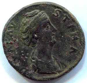 obverse: FAUSTINA I (141), Roma. AE sestertius (27,13 gr. 33 mm.). R.\: AVGVSTA; C79. BB/MB. Ossidazioni al retro. Ottima la patina verde.