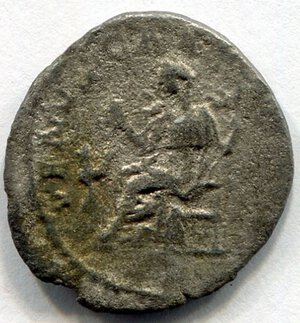 reverse: 
GIULIA SOEMIA (218-222). Ar denarius (2,01 gr.). D.\: IVLIA SOEMIAS AVG; R.\: VENVS CAELESTIS. RIC 243. MB. (suberato?).
 