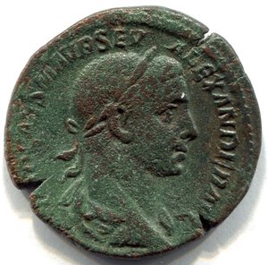 obverse: ALESSANDRO SEVERO (222-235). Roma. AE Sestertius (30 mm. – 18,09 gr.). R.\: PAX AVGVSTI. BB/qBB. Ottima patina verde. 