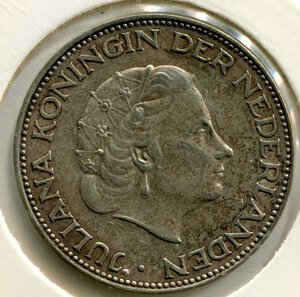 obverse: Olanda. Regina Giuliana. 2 1/2 gulden del 1960. Ag. qSPL.