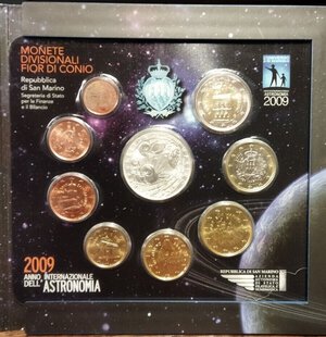 reverse: San Marino. Divisionale del 2009. 8 monete + argento.