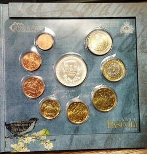 reverse: San Marino. Divisionale del 2012. 8 monete + argento.