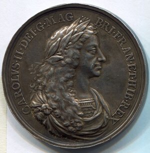 reverse: Inghilterra. Medaglia matrimonio Carlo 2° con Caterina del 1662. R3. BB/SPL. Ø 43,2mm.