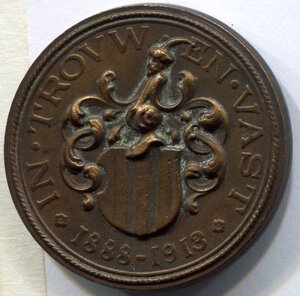 reverse: Olanda. Medaglia In Trouw en vast del 1913. NC. Ø 31,2mm.