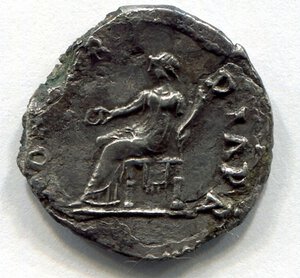 reverse: VITELLIO (69), Roma. AR Denarius (2,84 gr. - 19 mm.). R.\: CONCORDIA PR. RIC 84. qBB. R1.