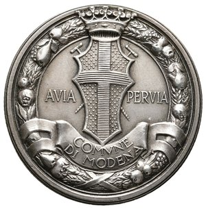 obverse: Medaglia Comune di Modena - argento diam.40 mm  tracce di colla
