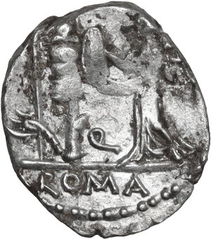 reverse: C. Egnatuleius C.f.. AR Quinarius, 97 BC