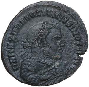 obverse: Maximian (286-310).. AE Follis, Ticinum mint, 305 AD