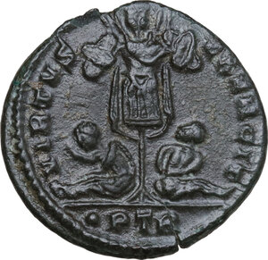 reverse: Constantine I (307-337).. AE 19 mm, Trier mint, 320 AD