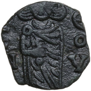 reverse: Constantine V Copronymus with Leo IV (751-775).. AE Follis. Syracuse mint. Struck 751-775
