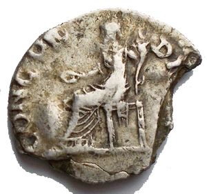 reverse: Impero Romano denario frammentato g 2,44