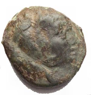 obverse: Sicily, Solus, c. 300-241 BC. Æ g 2.99 Head of Herakles r., wearing lion s skin headdress. R/ Fish r. Jenkins, Punic, pl. 23, 23; CNS I p. 311, 11. Green patina. VF