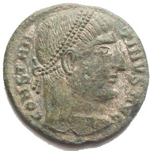 reverse: Roman Imperial Coins CONSTANTINE I  THE GREAT  (307/10-337).Nicomedia.Follis. Obv: CONSTANTINVS AVG. Laureate head right. Rev: PROVIDENTIAE AVGG / SMNT. Camp gate, with two turrets; star above. RIC 90. Condition : Good very fine . Weight : 2.2 gr Diameter : 17.96 mm. Patina on silver plating