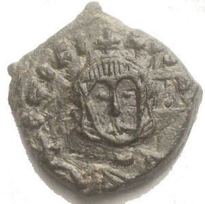 obverse: Teofilo 829-42 d.C. (Siracusa) follis AE BB-SPL gr. 3,08  D/ Busto frontale di Teofilo  R/ grande M   Rif. catalogo: Anastasi, 548; B.M.C., 44-48; Sp. 431